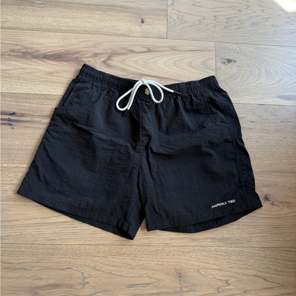 Properly Tied Men's Black Shorts